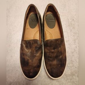 Söfft Brown Camouflage Slip On Flat Women’s Trendy Sneaker  Size 7.5M